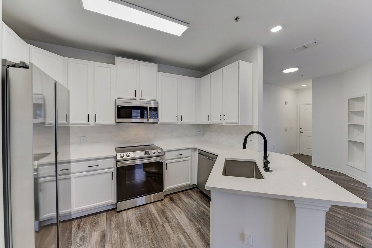 Foto principal - Preserve at Zephyr Ridge