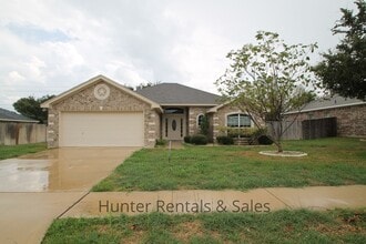 Building Photo - 5904 Boxelder Trail