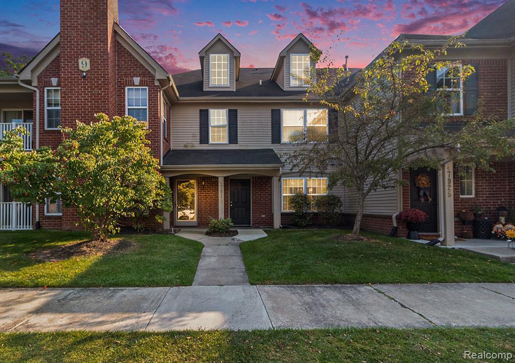 Foto principal - 47913 Cardiff Ave