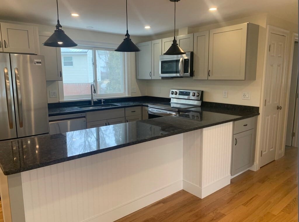 911 Marion Rd, Bedford, MA 01730 Townhome Rentals in Bedford MA