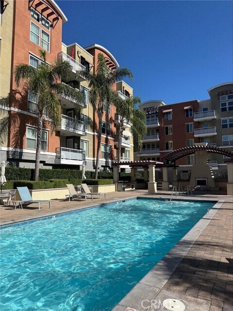 Foto principal - 12664 Chapman Ave