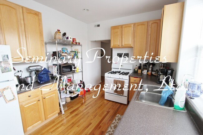 Foto del interior - 3453-55 N Bosworth