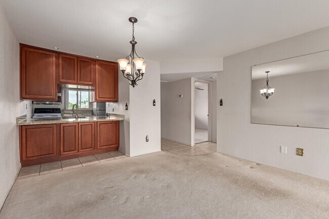 Foto del edificio - 7436 E Chaparral Rd