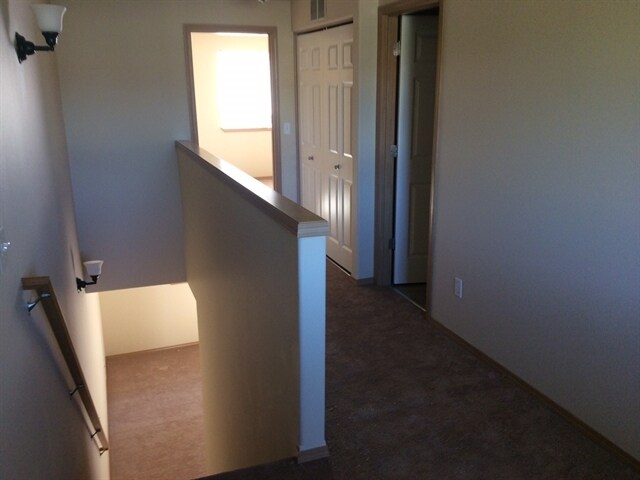 Foto del edificio - 410 Lair Ln