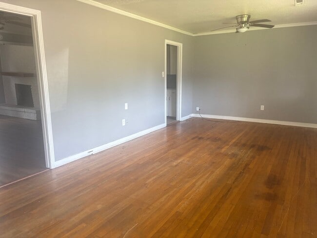 Photo - 1526 West McDowell Rd Jackson, MS 39204 House