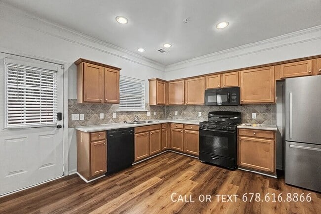 Building Photo - 2054 Appaloosa Way