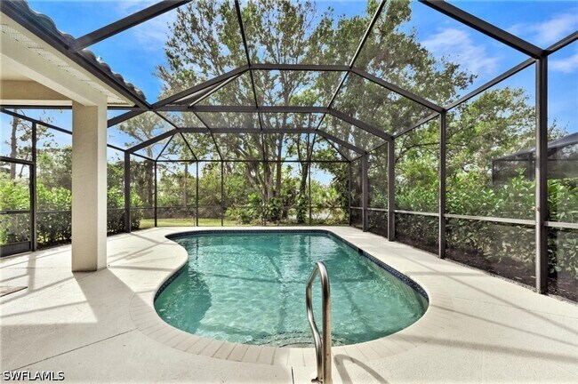 Foto del edificio - 6545 Chestnut Cir