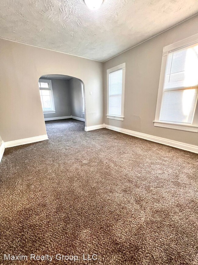 Building Photo - 3 br, 1 bath House - 3719 X ST