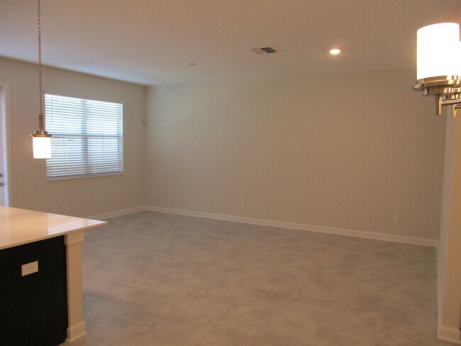 Foto del edificio - 4 Bedroom, 3.5 Bath,Townhome in Lake Nona-...