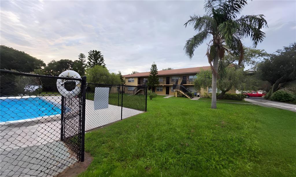 Foto principal - 2500 Harn Blvd