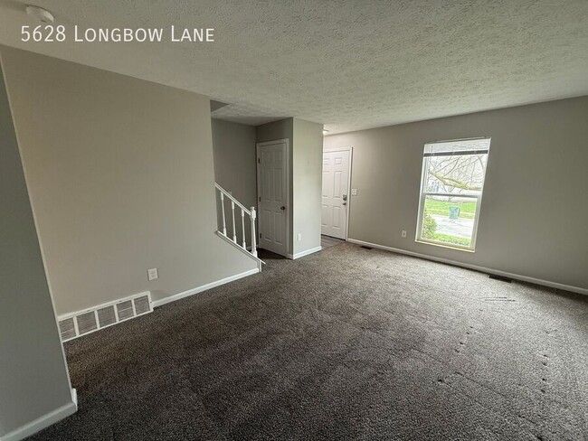 Building Photo - 5628 Longbow Ln