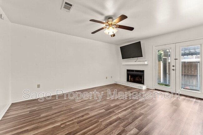 Building Photo - 6212 Stumberg Ln