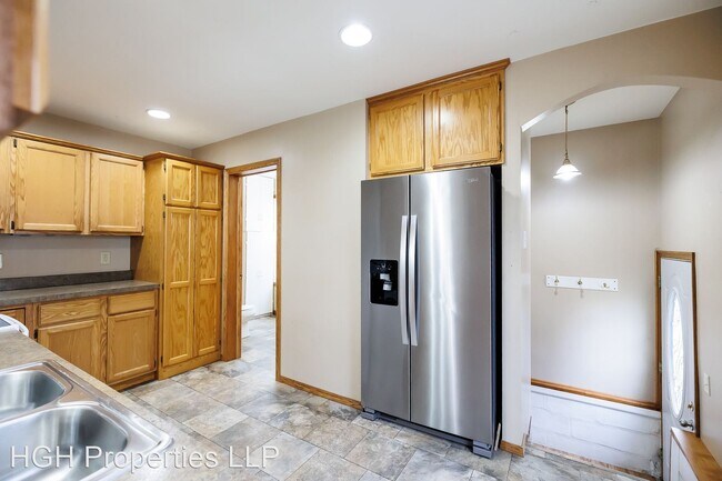 Foto del edificio - 3 br, 2 bath House - 715 15th Ave