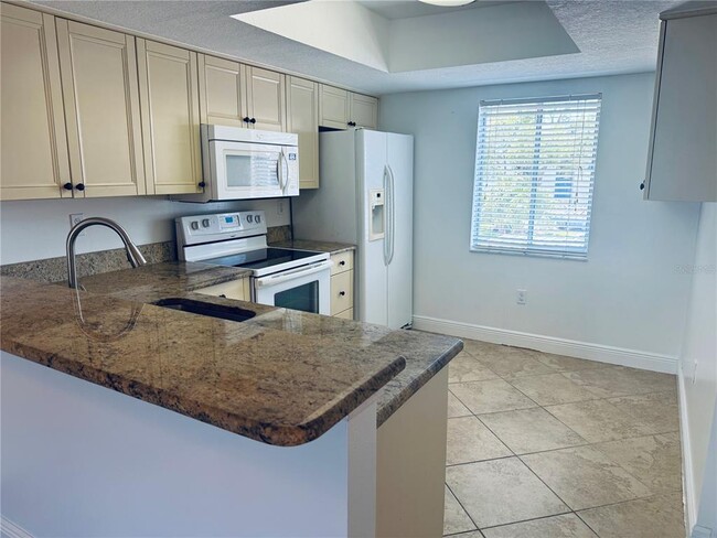 Foto del edificio - 152 Cypress Ln