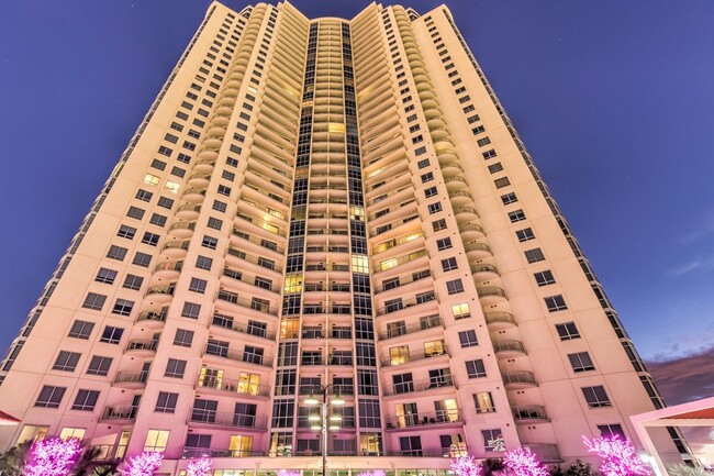 Building Photo - 200 W Sahara Ave