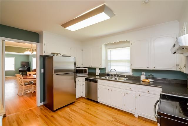 Building Photo - 2605 Lumar Ln
