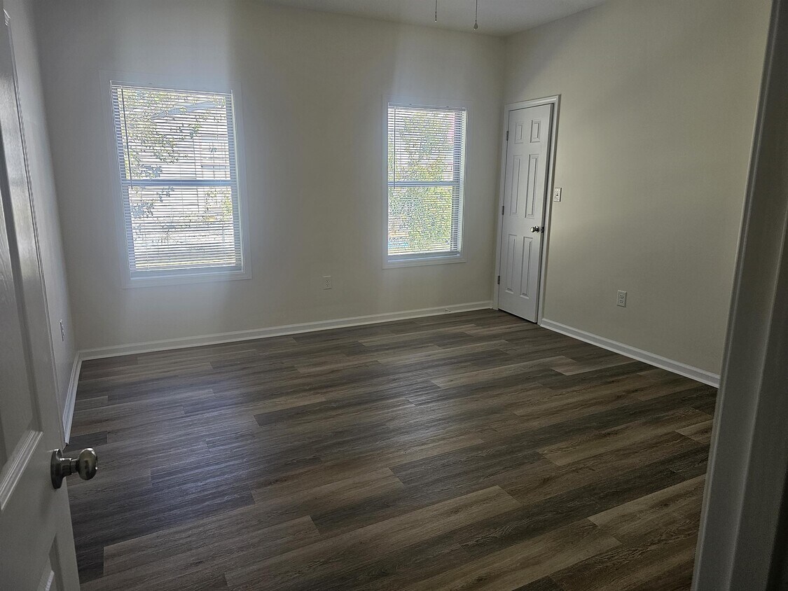 Foto del edificio - 824 N 4th St