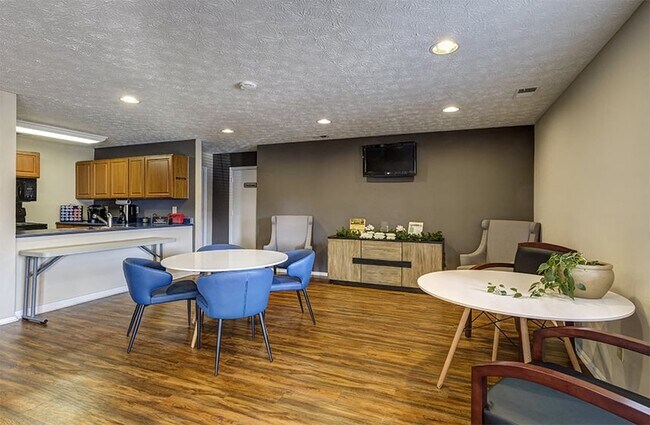 Casa club en Mann Village - Mann Village Apartments