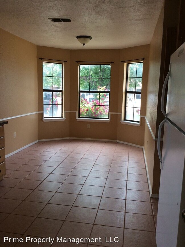 Building Photo - 3 br, 2 bath House - 104 Cades Court