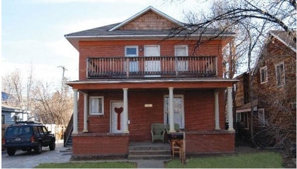 Building Photo - 2110 Grove