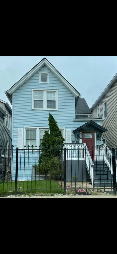 Foto principal - 1939 N Mozart St