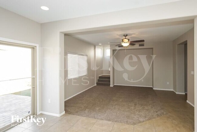 Foto del edificio - 10611 Moss Lake St