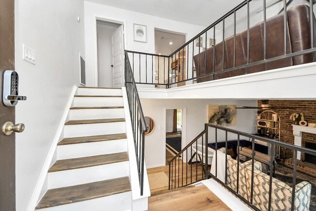 Foto del edificio - 19503 Mission Mill Ln