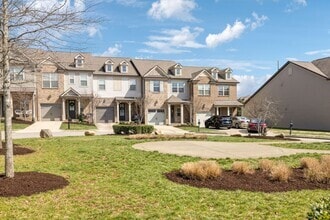 Building Photo - 1500 Channing Dr