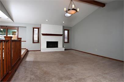 Building Photo - 305 N Mark Allen St