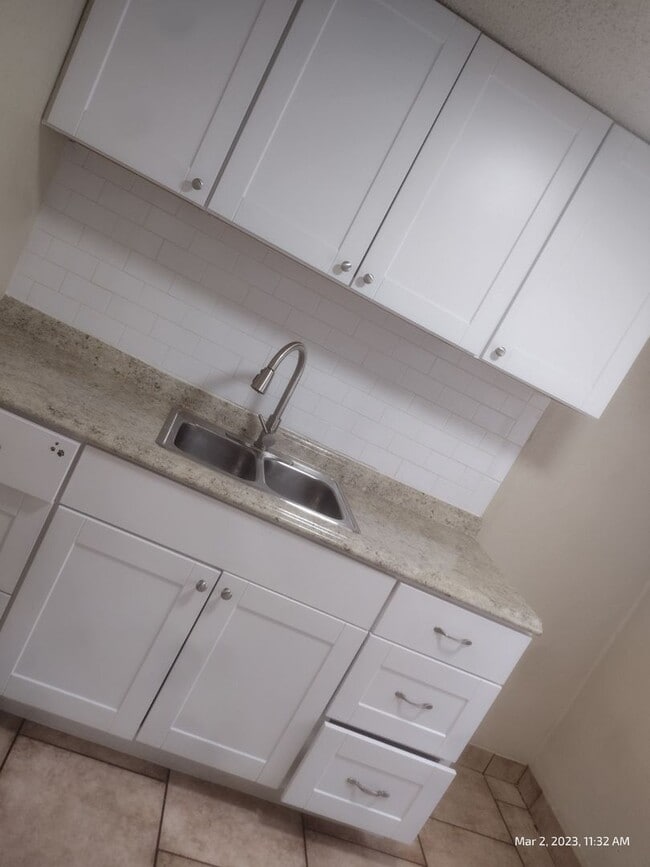 Photo - Pine Lake #8 Apartment