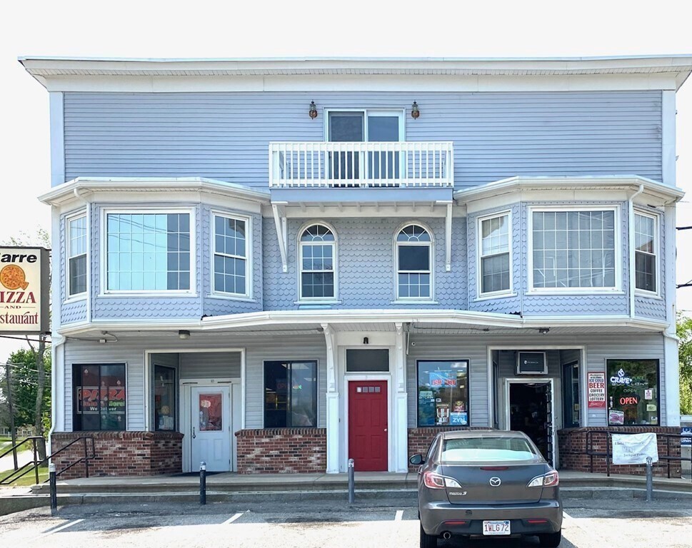 10 Moulton St Unit 1, Barre, MA 01005 Room for Rent in Barre, MA