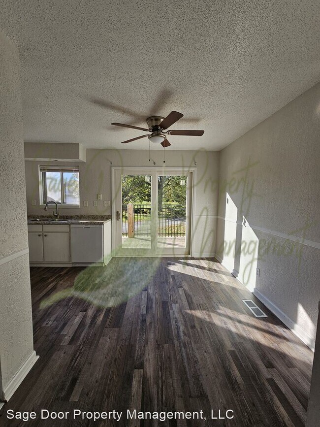 Building Photo - 2 br, 1 bath House - 8800 James A Reed