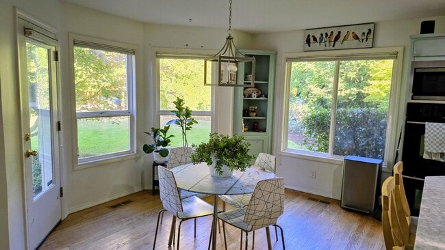 Foto del edificio - 3391 NE Jackson Rd Loop