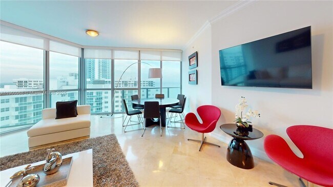 Foto del edificio - 3101 S Ocean Dr