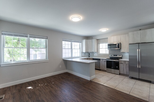 Building Photo - 3411 Brandywine St