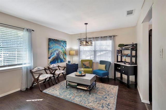 Foto del edificio - 402 Kenway St