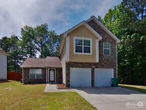Building Photo - 2075 Mulberry Ln