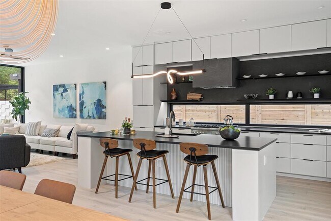 Foto del edificio - 703 Fletcher St
