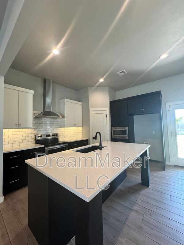 Building Photo - 4974 Magnolia Mdw Wy