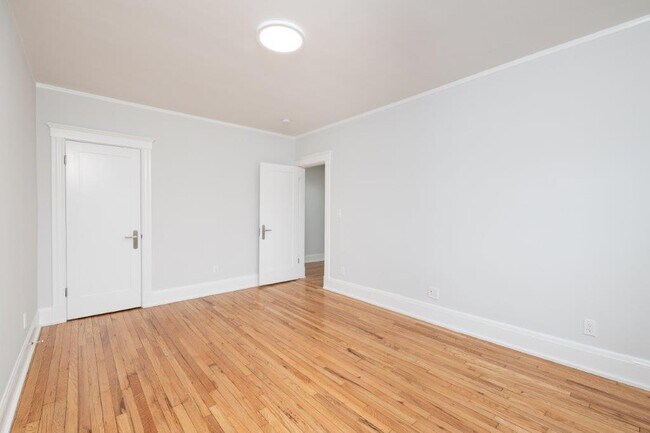 Foto del edificio - 123 Highland Ave