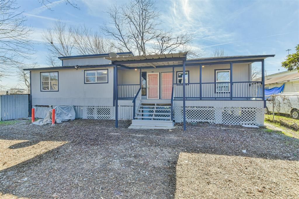 Primary Photo - 822 Finesse Dr