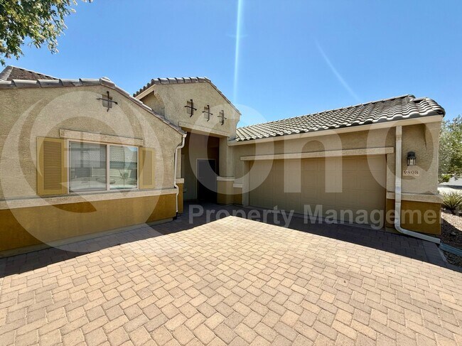 Foto del edificio - 9808 N Saguaro Breeze Way
