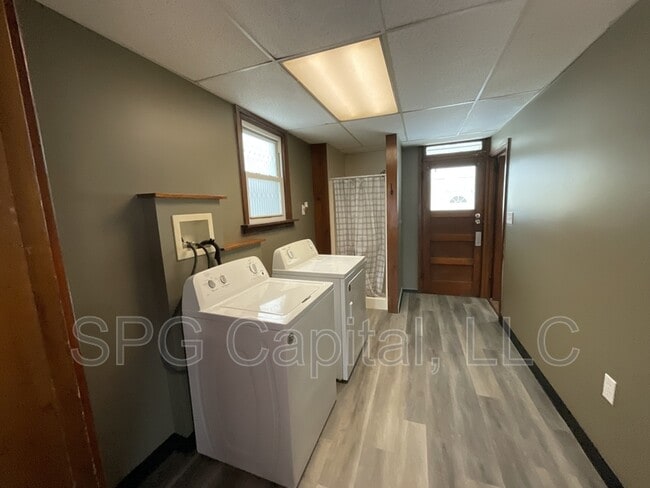 Foto del edificio - 727 N Pitt St