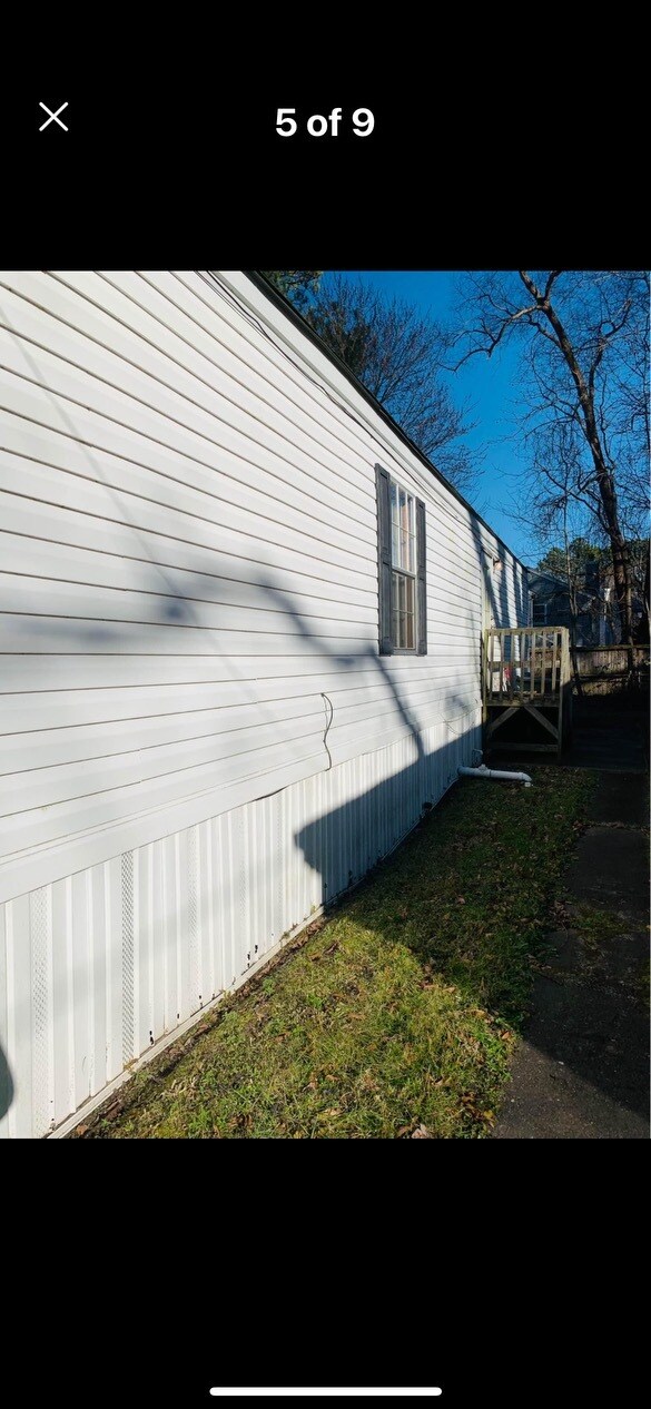 Building Photo - 125 Semple Farm Rd