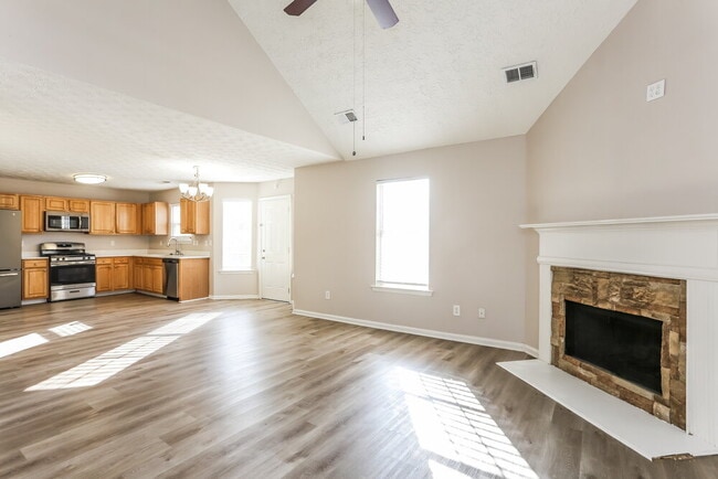 Building Photo - 260 Toffee Ct