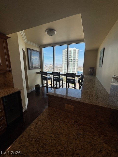 Foto del edificio - 2777 Paradise Rd