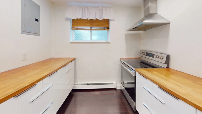 Foto del edificio - Modern 2-Bed with Parking