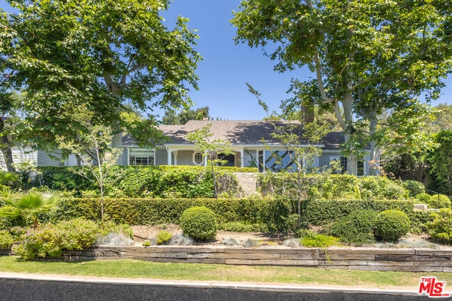 Building Photo - 11339 Thurston Pl