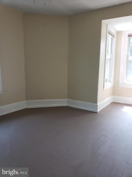 Foto del edificio - 3670 Indian Queen Lane Unit C