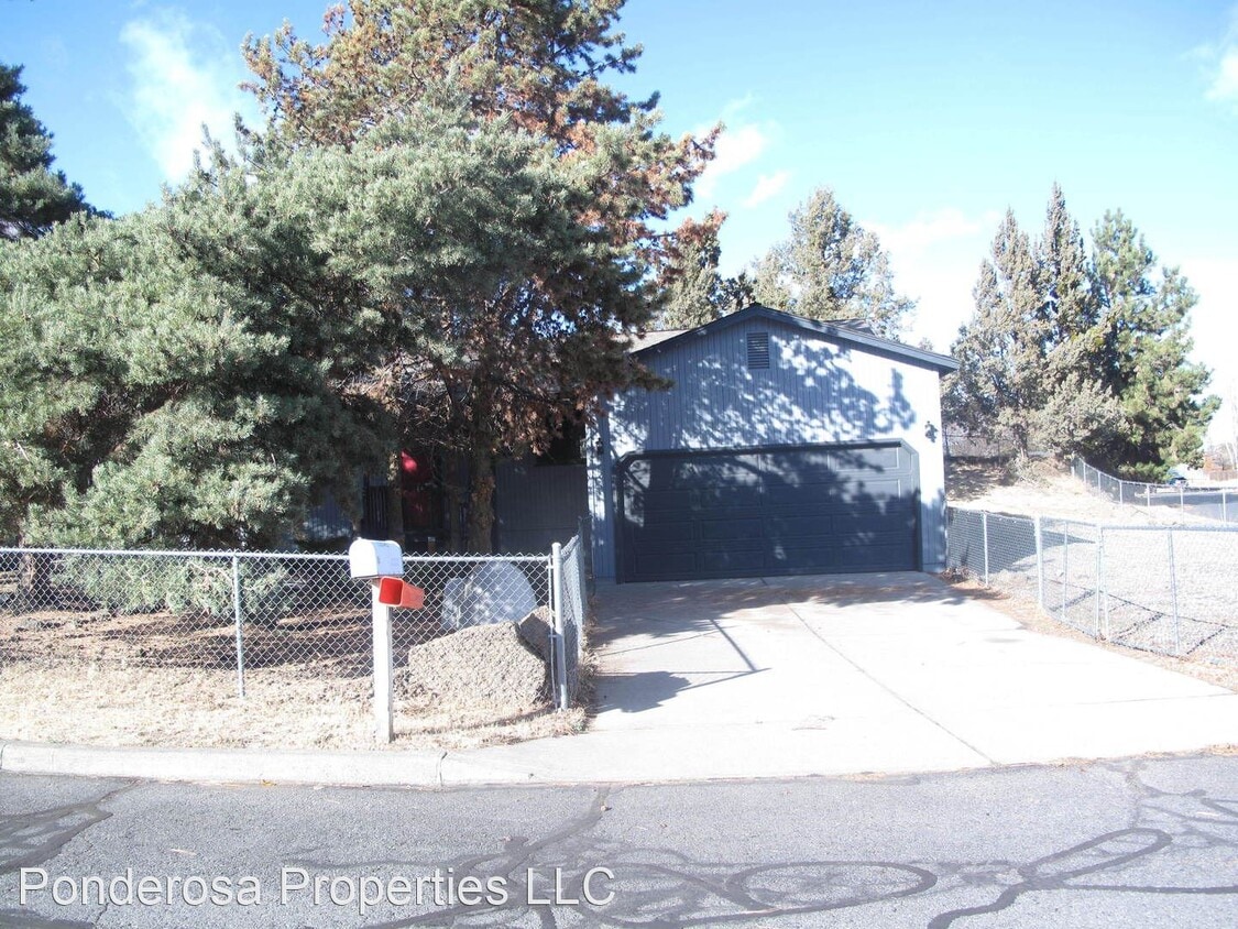 63565 Hunters Cir, Bend, OR 97701 House Rental in Bend, OR